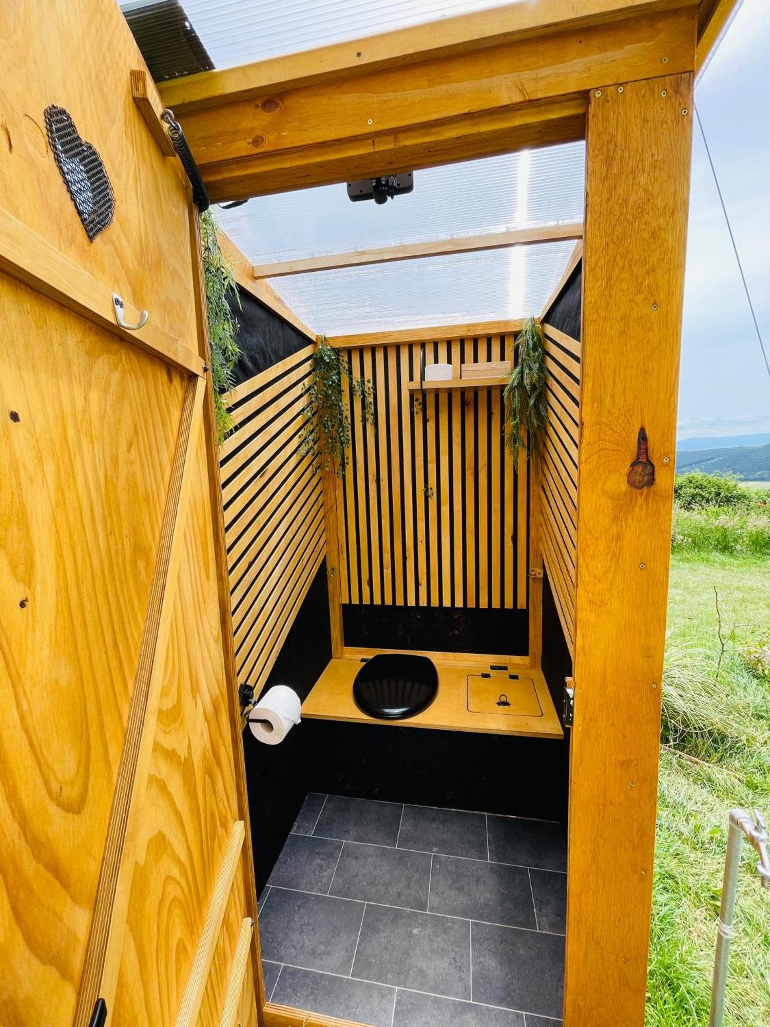Glamping Hohe Wand - Zelt Mit Sternenfenster Und Whirlpool Hotel Maiersdorf Kültér fotó