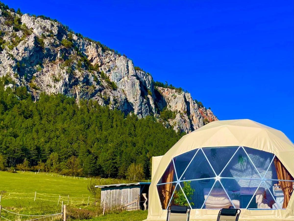 Glamping Hohe Wand - Zelt Mit Sternenfenster Und Whirlpool Hotel Maiersdorf Kültér fotó