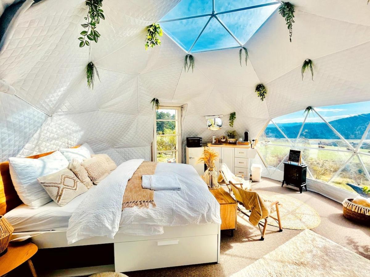 Glamping Hohe Wand - Zelt Mit Sternenfenster Und Whirlpool Hotel Maiersdorf Kültér fotó