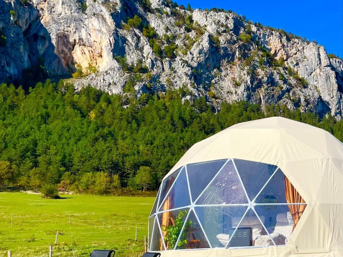 Glamping Hohe Wand - Zelt Mit Sternenfenster Und Whirlpool Hotel Maiersdorf Kültér fotó